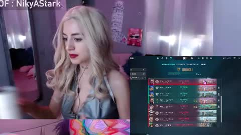 Snapshot of nikyastark chatting on July 2026 02:25:02 PM Niky A Stark online show from July 2026 02:25:02 PM