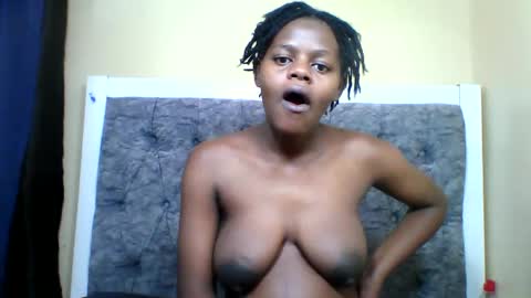 Snapshot of nikymina2 chatting on April 2026 04:44:02 PM nikymina2 online show from April 2026 04:44:02 PM