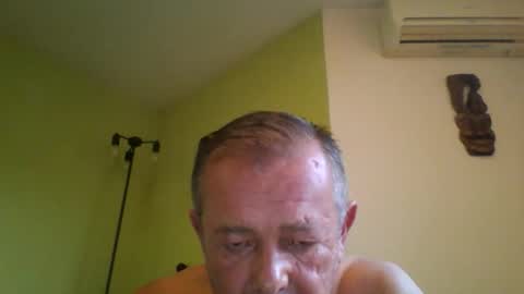 Snapshot of nikyo419 chatting on September 2025 04:24:01 AM nikyo419 online show from September 2025 04:24:01 AM