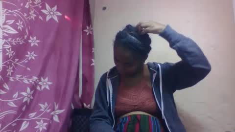 nilah online show from September 2025 12:39:02 PM