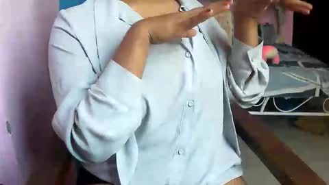 Snapshot of nimritkaur chatting on November 2025 06:57:01 AM Nimarit Kaur online show from November 2025 06:57:01 AM