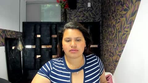 Snapshot of nina__sky_ chatting on November 2025 12:05:02 PM NINA SKY online show from November 2025 12:05:02 PM