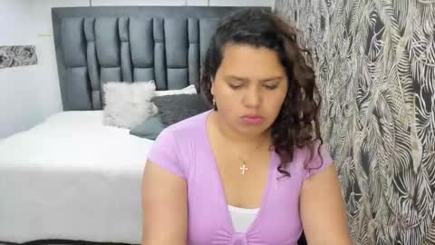 NINA SKY online show from November 2025 12:15:02 PM