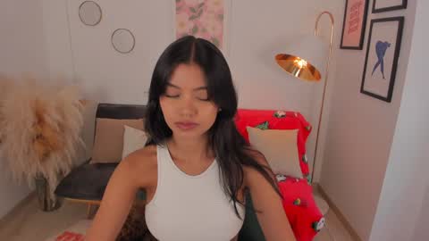 NINA online show from December 2024 07:49:01 PM