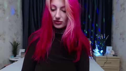 Nina online show from November 2025 06:14:02 AM