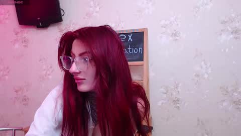 Nina online show from February 2026 07:13:01 AM