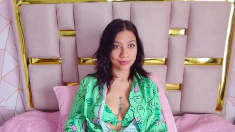 Nina Carther online show from March 2026 07:57:02 PM