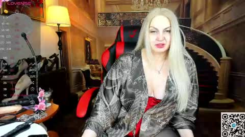 Snapshot of nina_deville chatting on May 2026 03:04:02 AM Nina online show from May 2026 03:04:02 AM