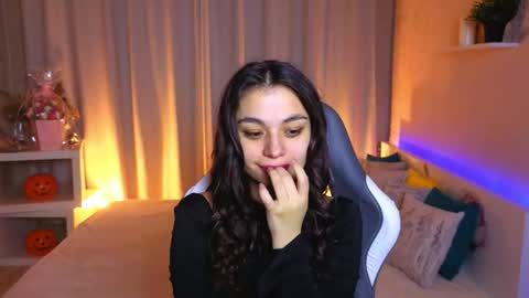 Snapshot of nina_fierce chatting on November 2025 03:06:01 AM Ketrin online show from November 2025 03:06:01 AM