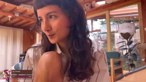 Nina.  online show from December 2025 03:49:02 PM