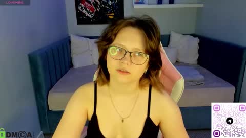 Snapshot of nina_lunaa chatting on October 2025 01:14:01 AM nina lunaa online show from October 2025 01:14:01 AM