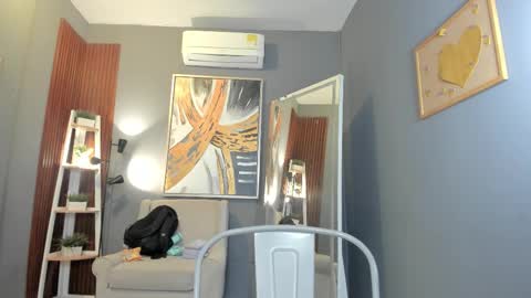 Nina online show from February 2026 11:47:02 AM