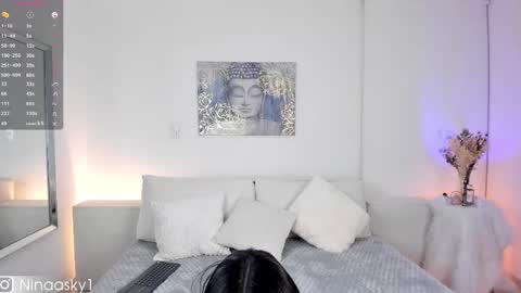    online show from February 2025 11:21:02 AM