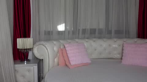 Snapshot of ninacrystal chatting on February 2025 06:15:02 AM NinaCrystal online show from February 2025 06:15:02 AM