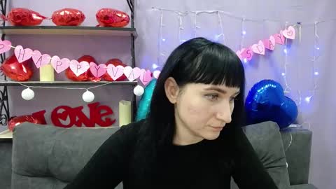 ninaflawlees online show from February 2025 07:17:02 PM