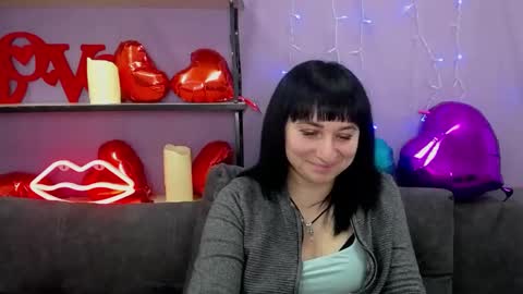 ninaflawlees online show from March 2025 01:00:02 AM