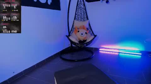 Snapshot of ninamonroee chatting on June 2026 12:32:02 AM ninamonroee online show from June 2026 12:32:02 AM