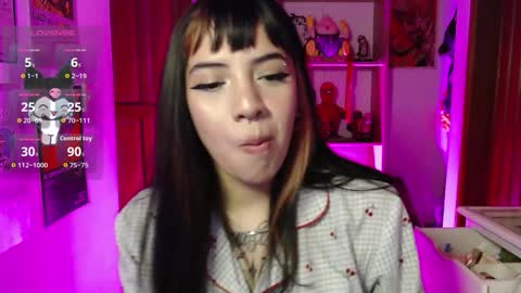 Ninfa  online show from December 2025 12:49:02 AM