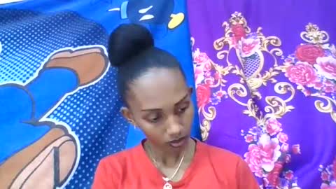 Snapshot of ninie246746 chatting on July 2026 06:08:01 AM ninie246746 online show from July 2026 06:08:01 AM