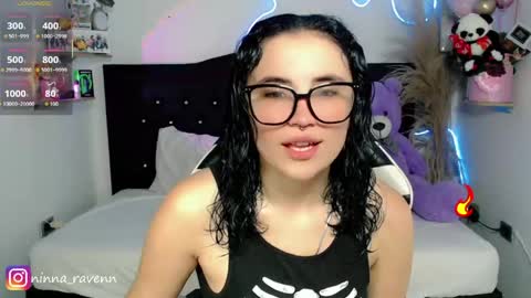 Snapshot of ninna_raven chatting on May 2026 09:08:02 PM Ninna online show from May 2026 09:08:02 PM