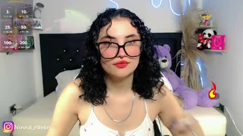 Snapshot of ninna_raven chatting on May 2026 09:54:02 PM Ninna online show from May 2026 09:54:02 PM