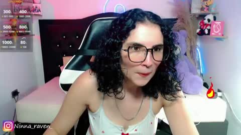 Snapshot of ninna_raven chatting on May 2026 11:35:01 PM Ninna online show from May 2026 11:35:01 PM