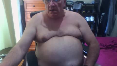 Dennis online show from September 2025 04:23:02 PM