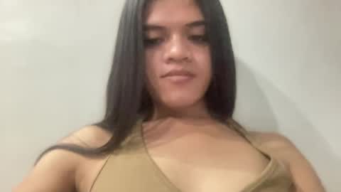 Snapshot of nishitatoe chatting on December 2024 03:26:01 PM nishi online show from December 2024 03:26:01 PM