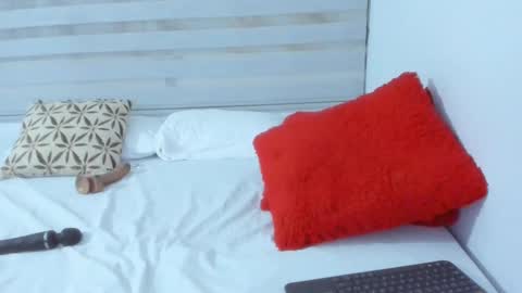 Nitha Gonzalez online show from December 2024 11:24:01 PM