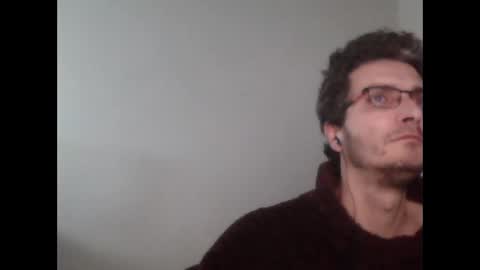 Nuno online show from February 2025 02:05:02 AM