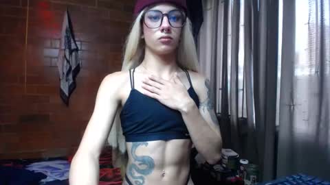 noah420sr online show from January 2025 06:38:02 PM