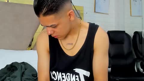 Zoe  online show from February 2026 12:47:02 PM