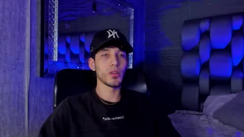 Snapshot of noah_brigth chatting on October 2025 07:43:01 AM Noah Brigth online show from October 2025 07:43:01 AM