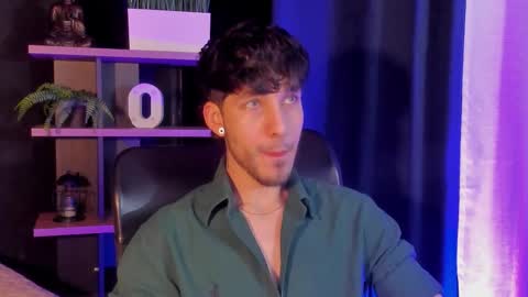 Snapshot of noah_brigth chatting on November 2025 11:51:02 PM Noah Brigth online show from November 2025 11:51:02 PM