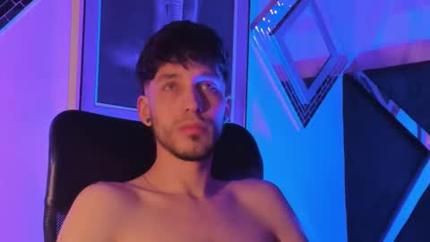 Snapshot of noah_brigth chatting on December 2025 01:26:02 AM Noah Brigth online show from December 2025 01:26:02 AM