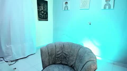 Snapshot of noah_cole_ chatting on September 2025 06:41:02 PM Noah online show from September 2025 06:41:02 PM