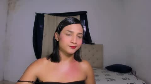 Snapshot of noah_cute18 chatting on January 2025 08:43:01 PM Noah online show from January 2025 08:43:01 PM