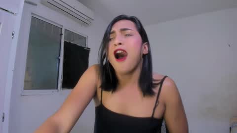 Snapshot of noah_cute18 chatting on March 2025 10:02:02 PM Noah online show from March 2025 10:02:02 PM