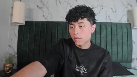 noah_dupont_ online show from March 2026 12:02:02 PM