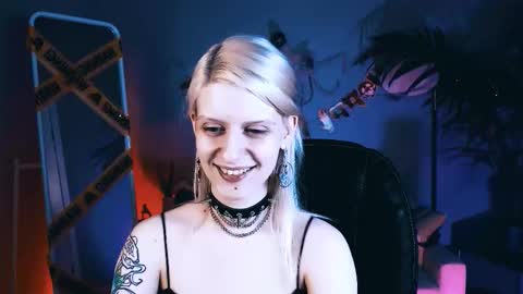 REAL name LiaDM are always open online show from October 2025 05:17:01 PM