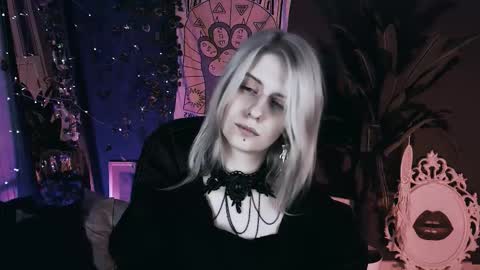 REAL name LiaDM are always open online show from December 2025 09:21:01 PM