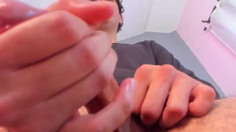 Snapshot of noah_ferrary chatting on November 2025 08:43:01 PM Noah Ferrary online show from November 2025 08:43:01 PM