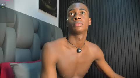 Snapshot of noah_johes chatting on June 2026 08:44:02 PM noah_johes online show from June 2026 08:44:02 PM
