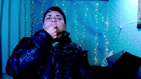 noah hehim    online show from March 2026 03:08:02 AM