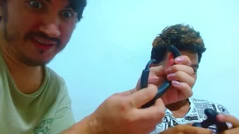 noah_meyer_ online show from October 2025 07:47:02 AM