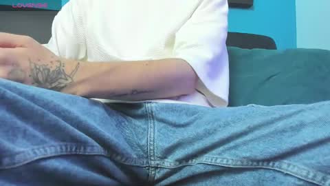    online show from December 2024 12:05:02 PM