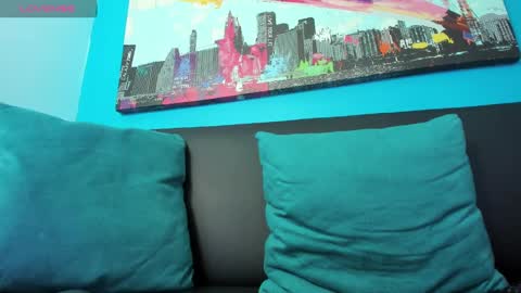    online show from December 2024 12:03:01 PM