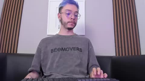    online show from January 2025 12:27:02 PM