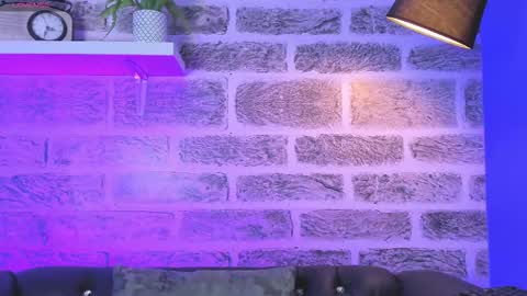    online show from November 2025 12:04:01 PM