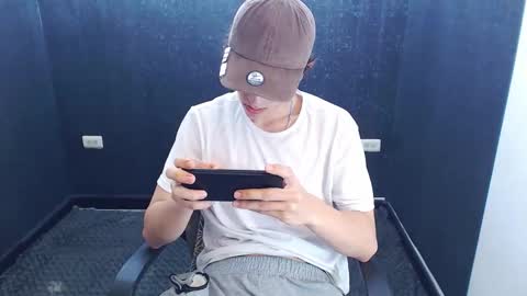 noah_sokolov online show from November 2025 02:26:01 PM